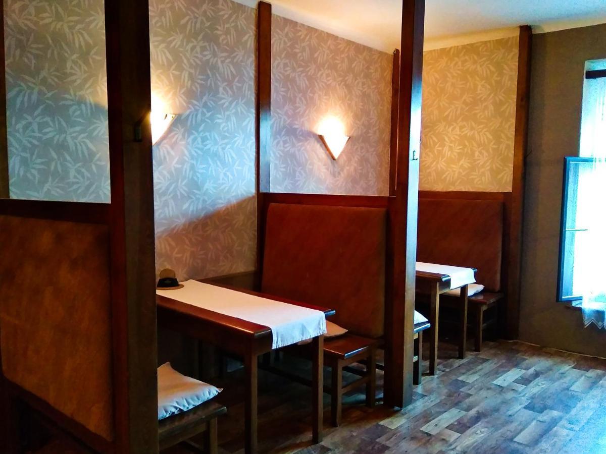 Hostinec a penzion U Rezků Jistebnice Exteriér fotografie